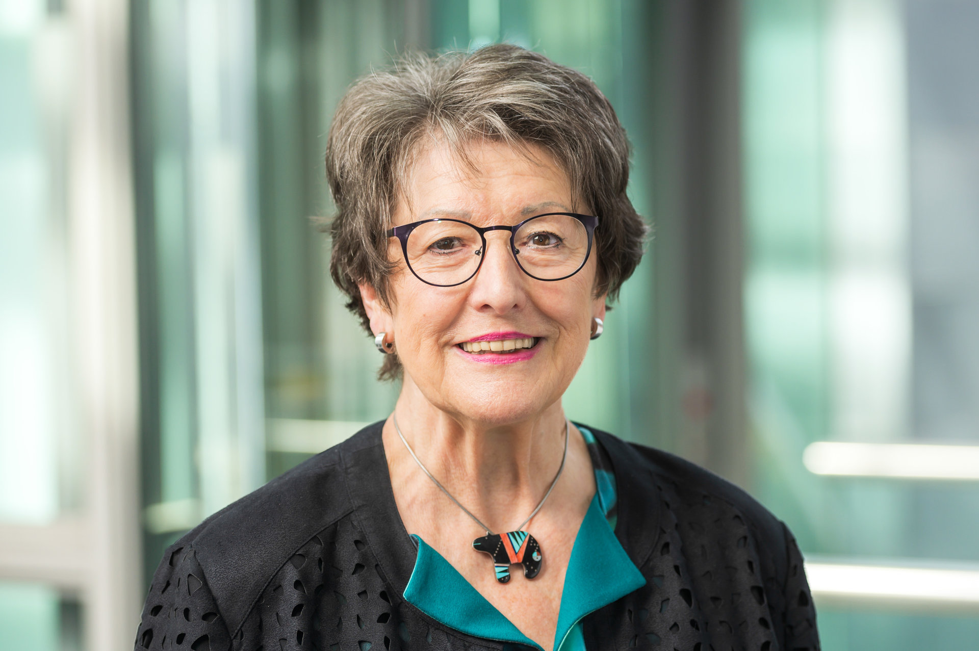 Prof. Ingeborg Henzler